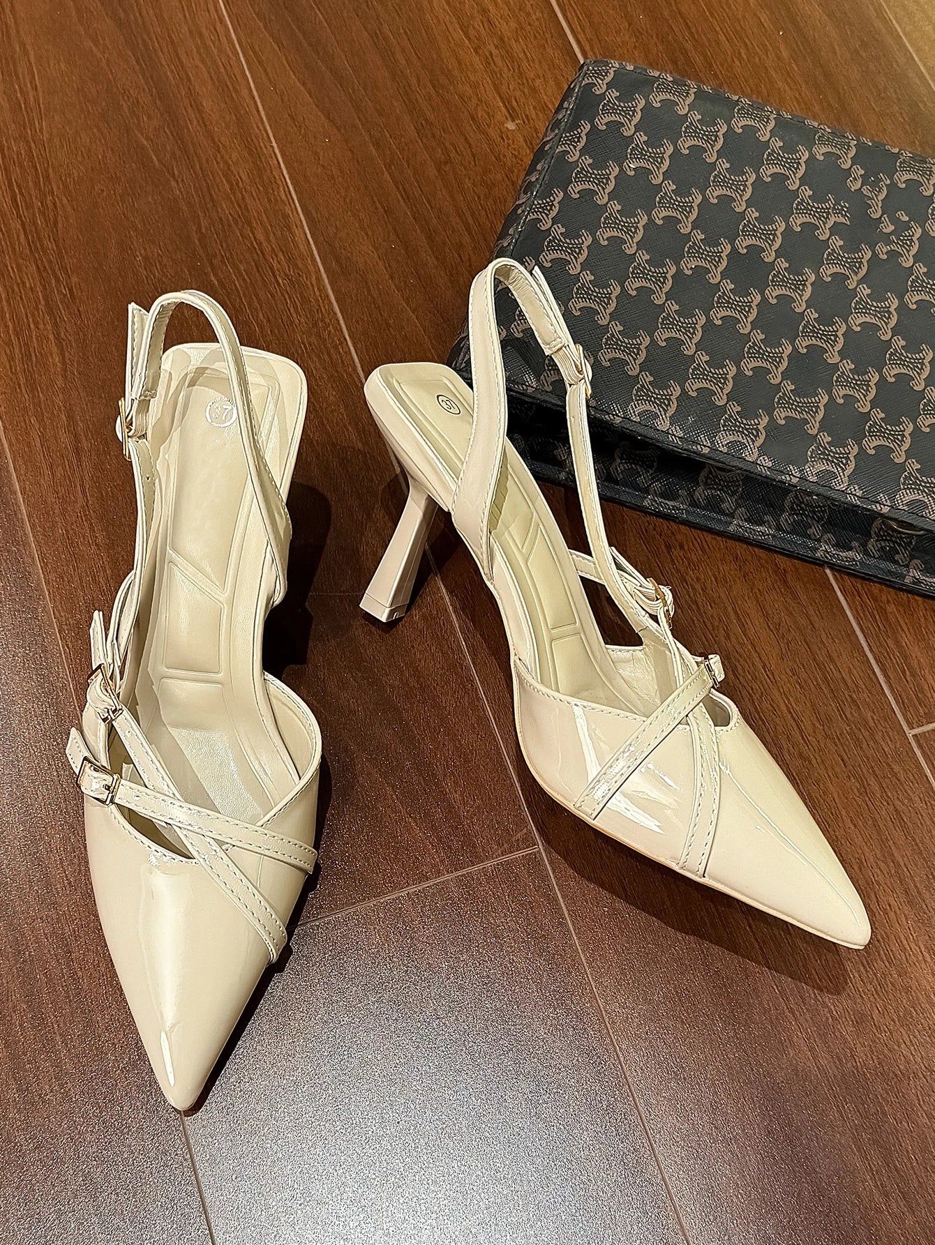 Chaussures à talon