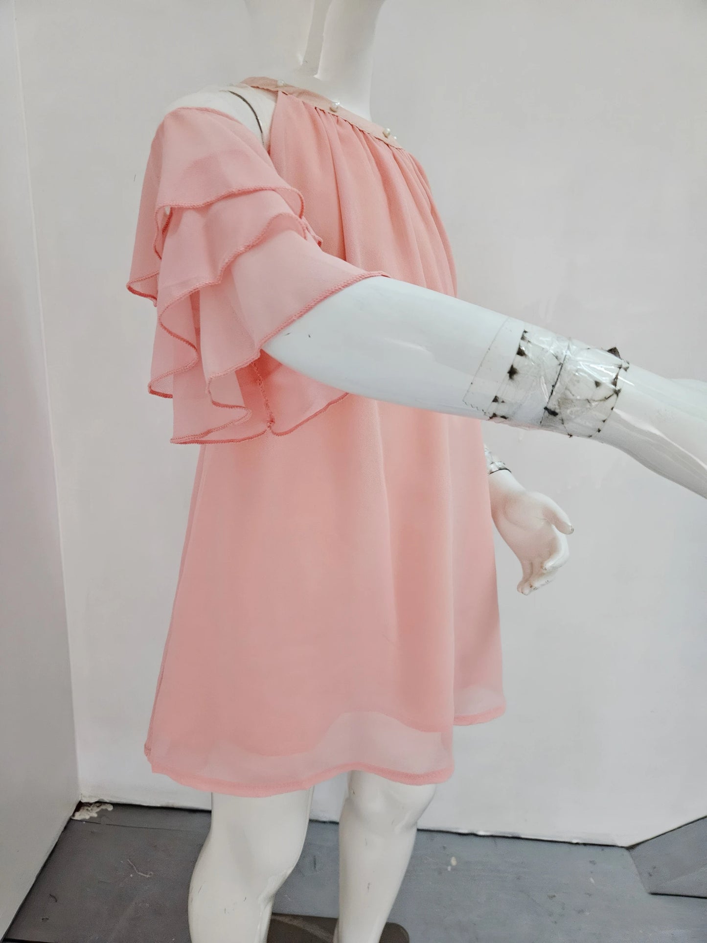 Robe Uni Perles Fluide Epaules Dénudées Manches Volants Légère Fille