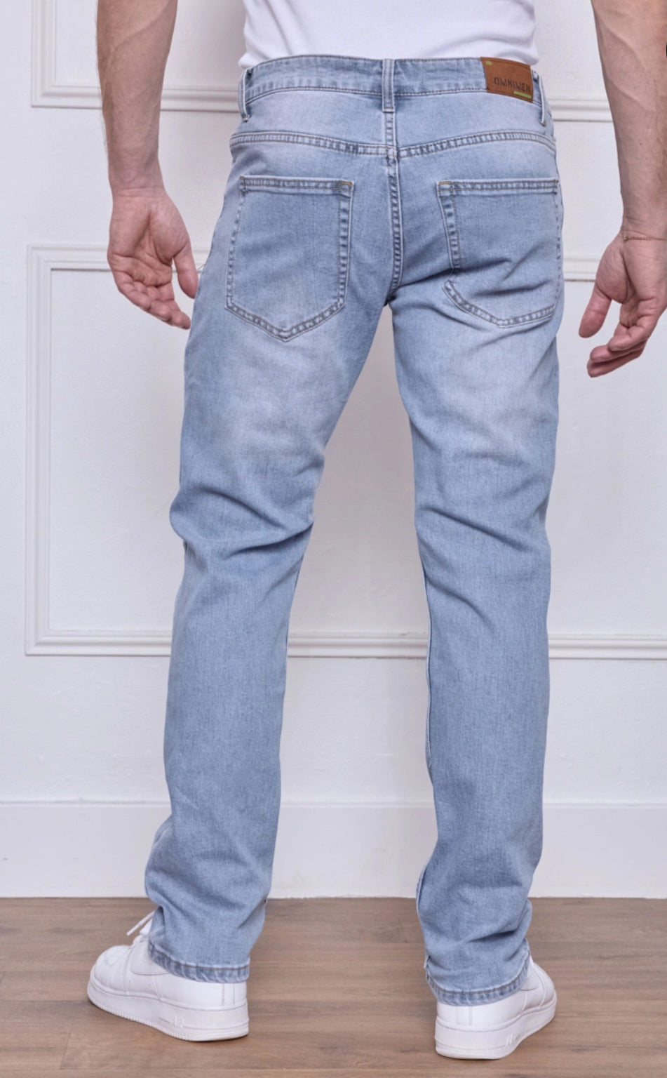Jeans Coupe Droite Bleu Délavé