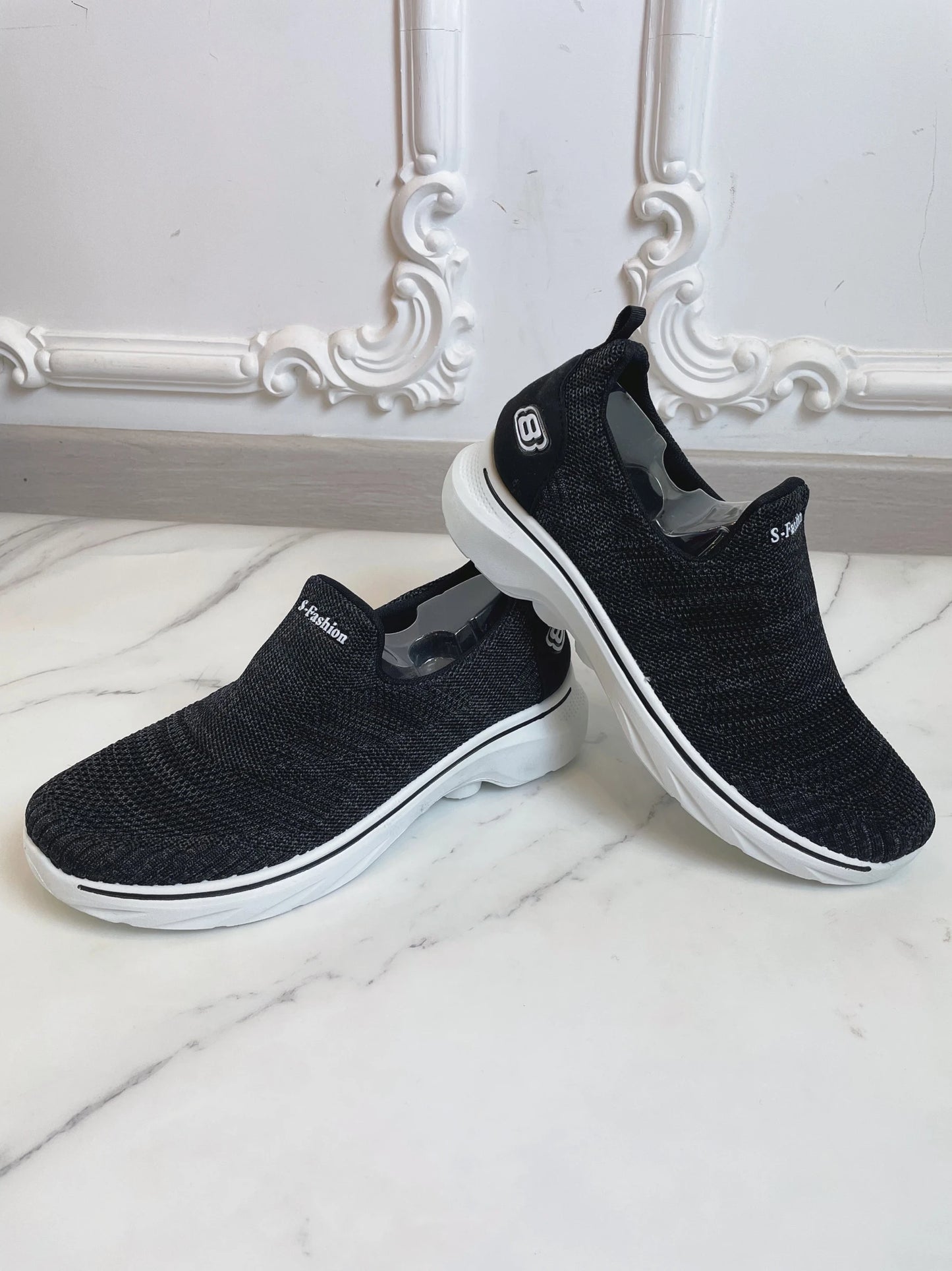 Basket homme uni avec simple classique