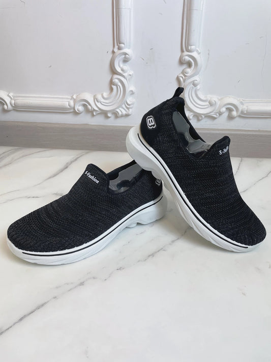 Basket homme uni avec simple classique