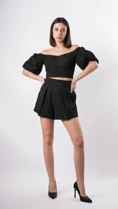 TOP A SPALLE RICAMO