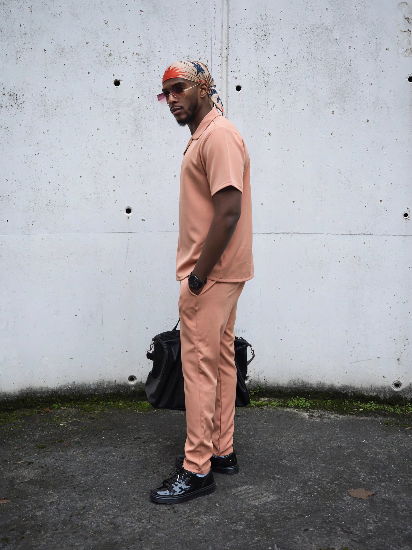 ENSEMBLE CHEMISETTE ET PANTALON