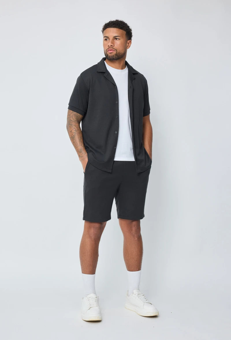 Ensemble short et chemise classique