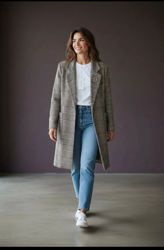 Manteau pied-de-poule avec broches