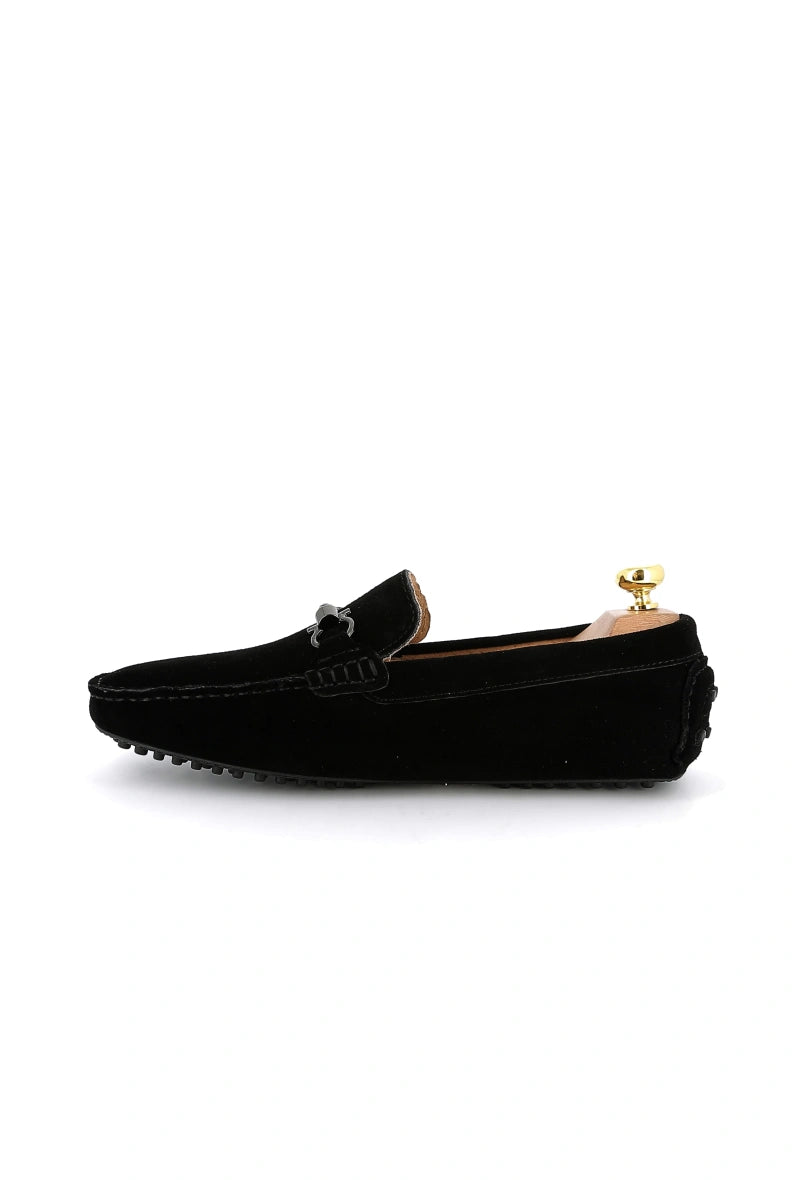 Mocassin en cuir nubuck avec accessoire cordon