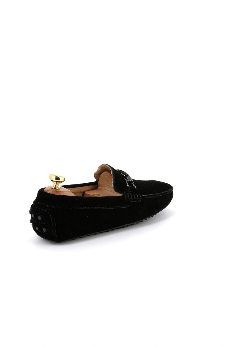 Mocassin en cuir nubuck avec accessoire cordon