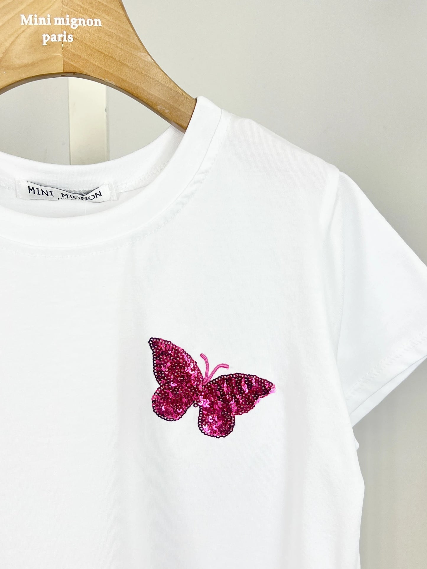 T-shirt en coton avec papillon en sequin pour fille