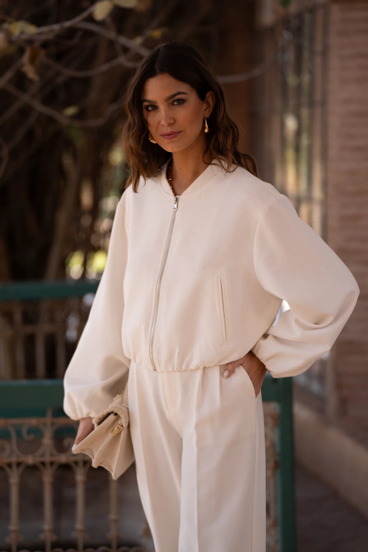 [Aura] Veste bombers cropped col bord-côte